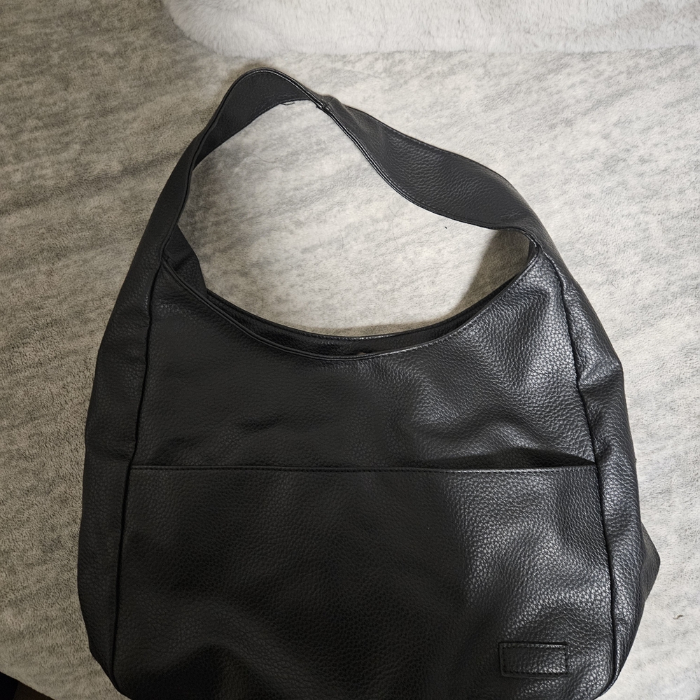 Black Leather Shoulder Bag